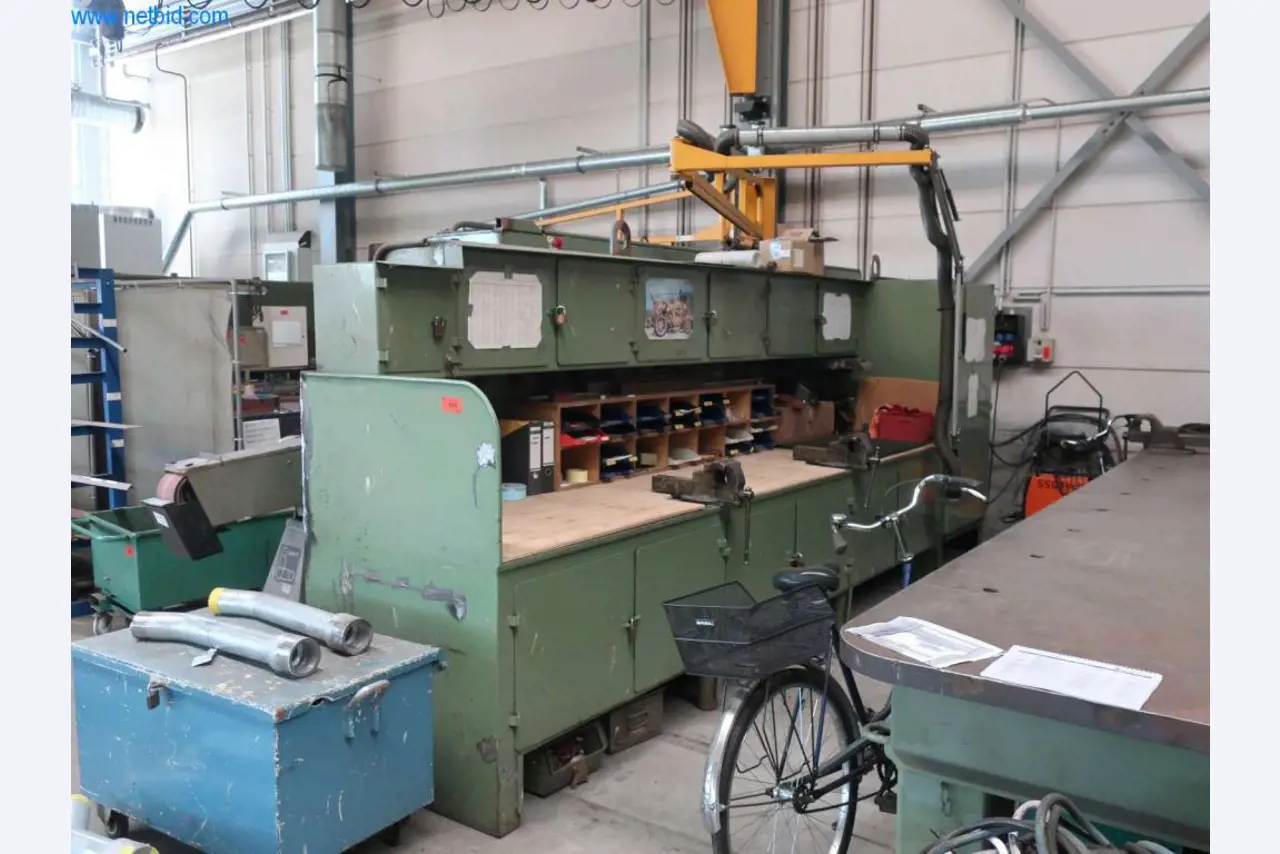 Máquinas y sistemas de Pella Sietas GmbH-1