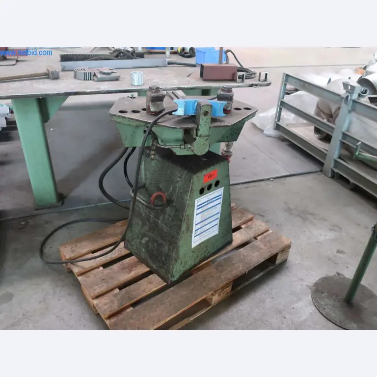 Máquinas e sistemas da Pella Sietas GmbH-1