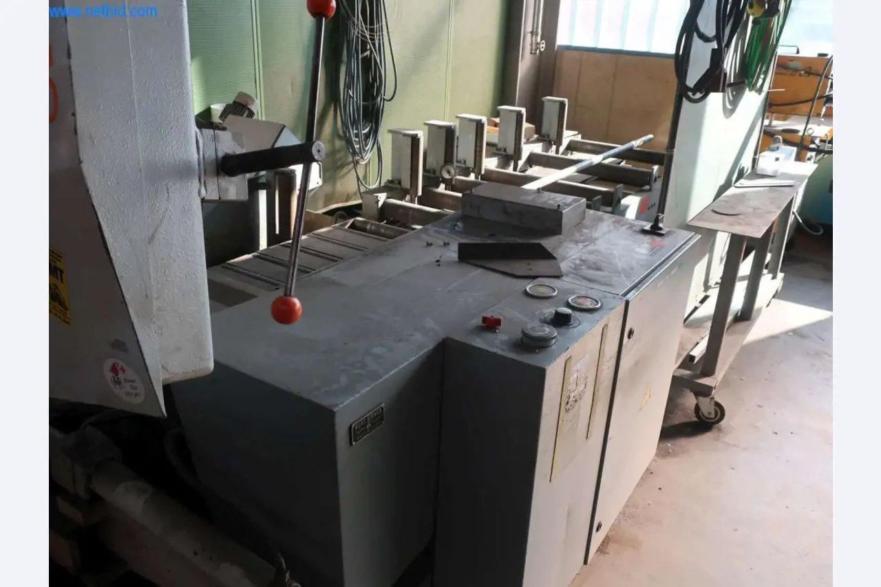 Máquinas e sistemas da Pella Sietas GmbH-3