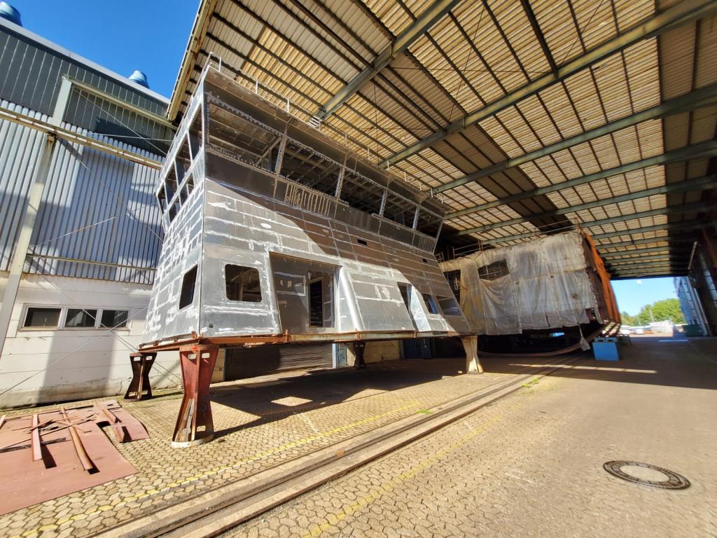 Maschinen und Anlagen der Pella Sietas GmbH-12