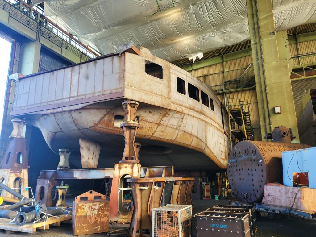 Maschinen und Anlagen der Pella Sietas GmbH-3