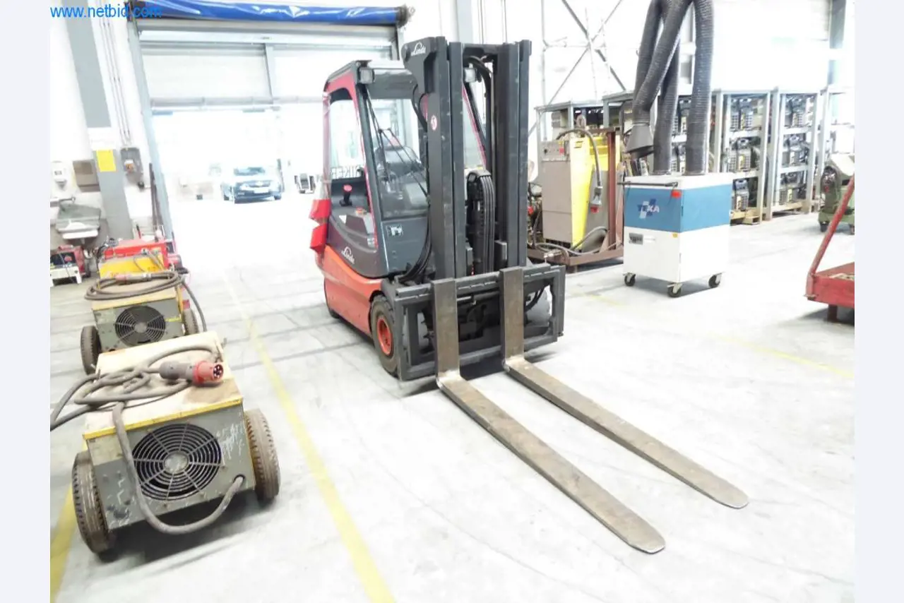 Maschinen und Anlagen der Pella Sietas GmbH-2