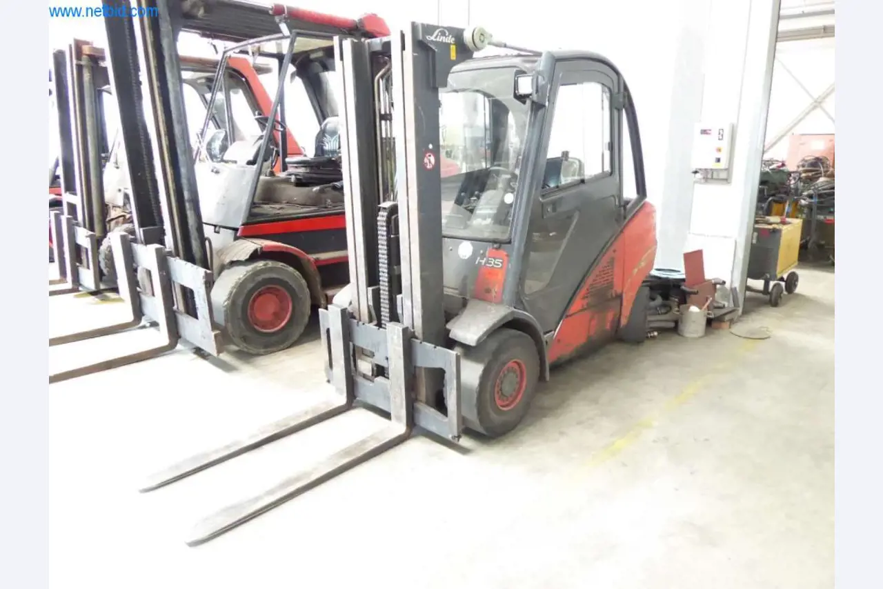 Maschinen und Anlagen der Pella Sietas GmbH-2