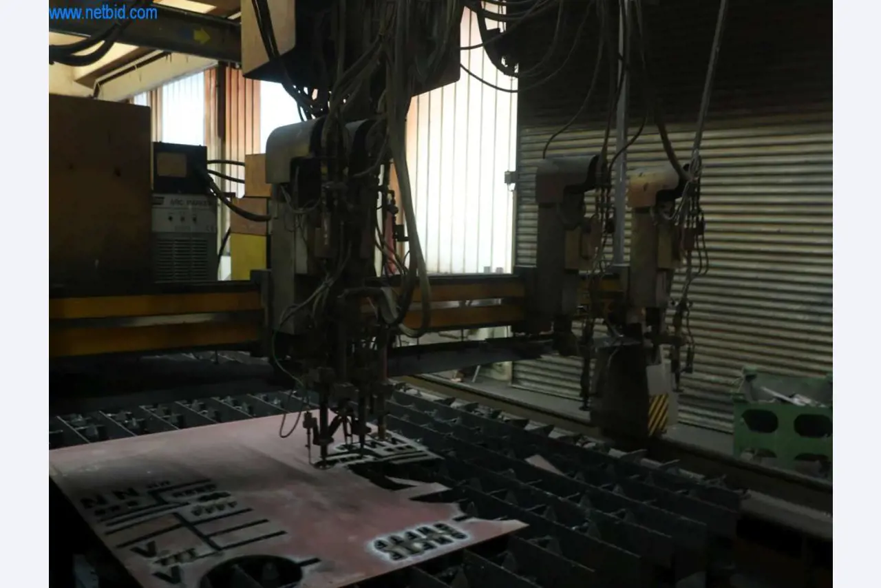 Máquinas e sistemas da Pella Sietas GmbH-2