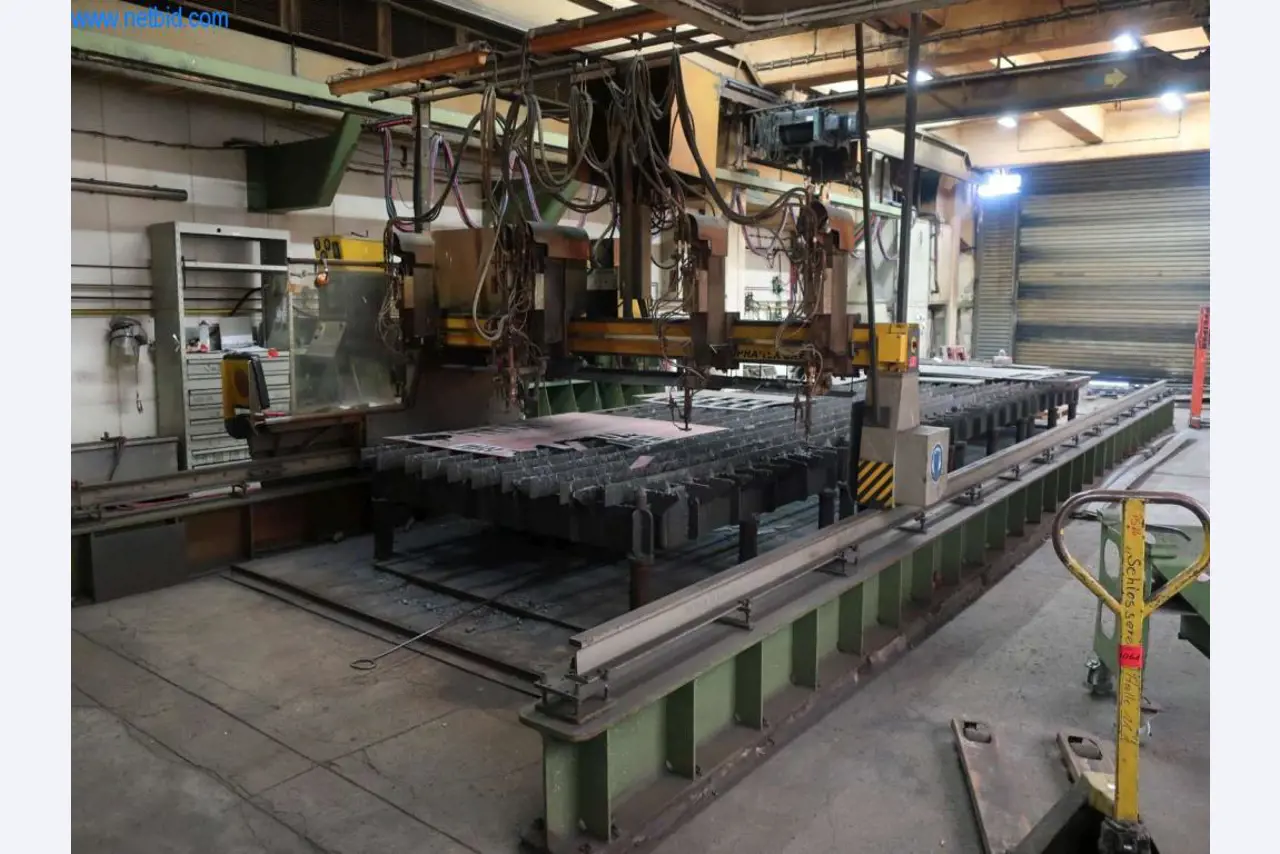 Máquinas e sistemas da Pella Sietas GmbH-1