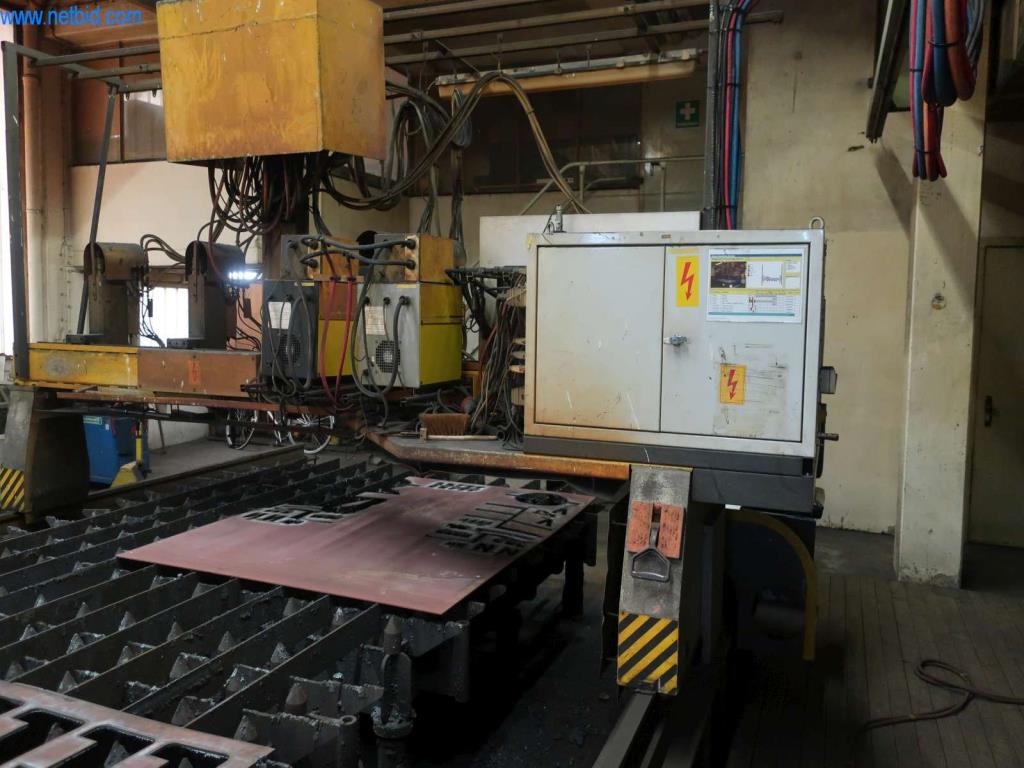 Stroje a systémy od společnosti Pella Sietas GmbH-8