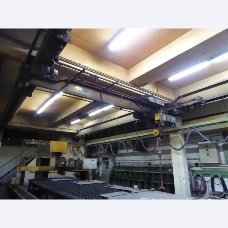 Máquinas e sistemas da Pella Sietas GmbH-1