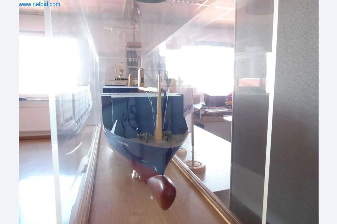 Machinery and equipment of Pella Sietas GmbH-3