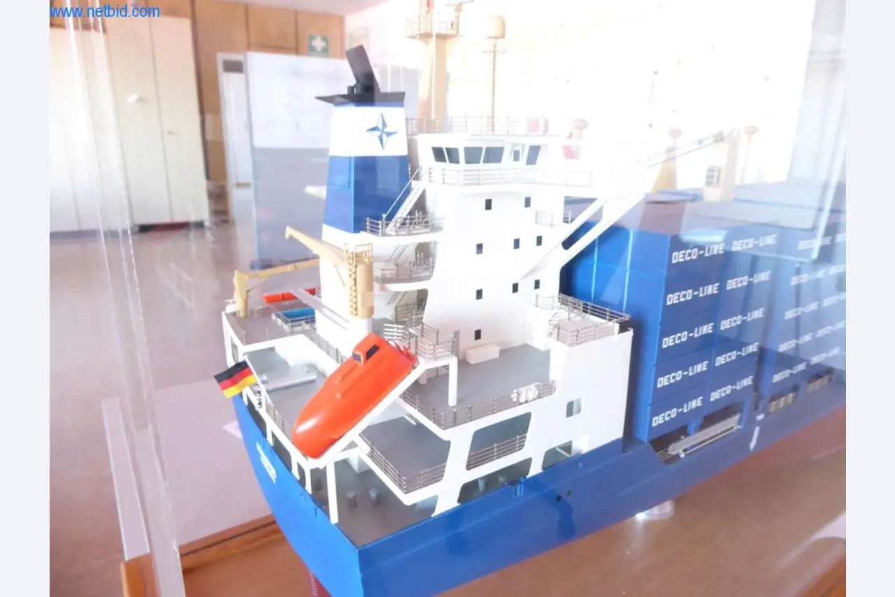 Machinery and equipment of Pella Sietas GmbH-7