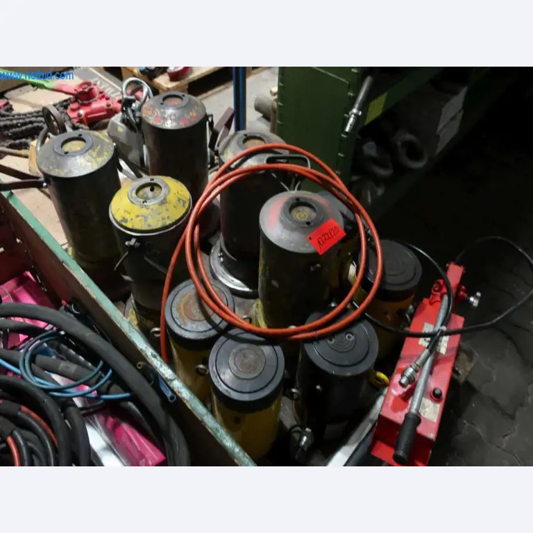 Maschinen und Anlagen der Pella Sietas GmbH-2