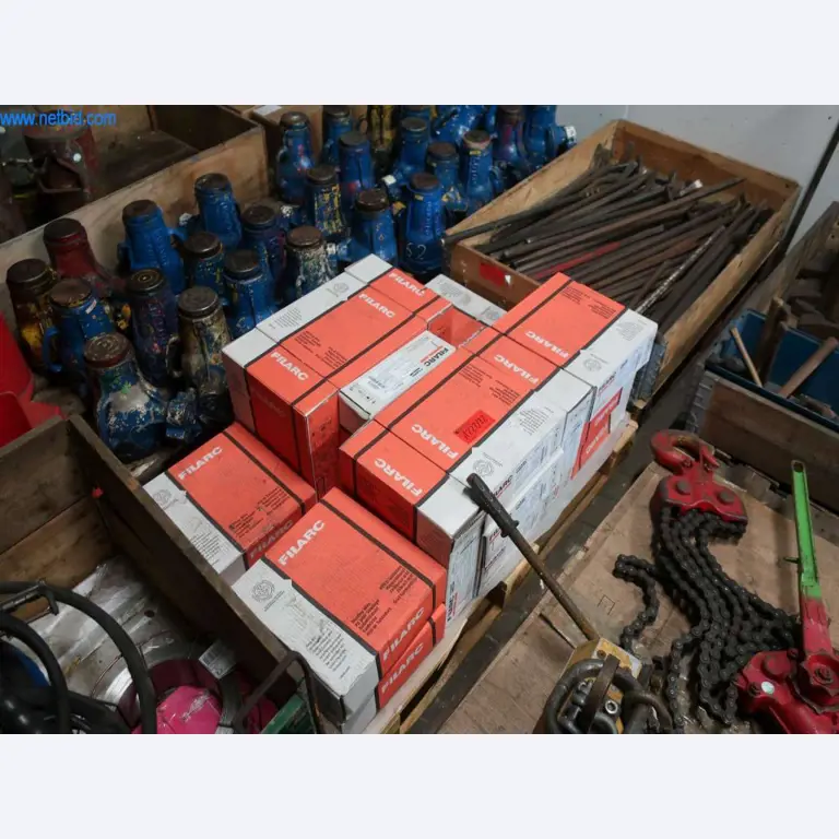 Máquinas e sistemas da Pella Sietas GmbH-1