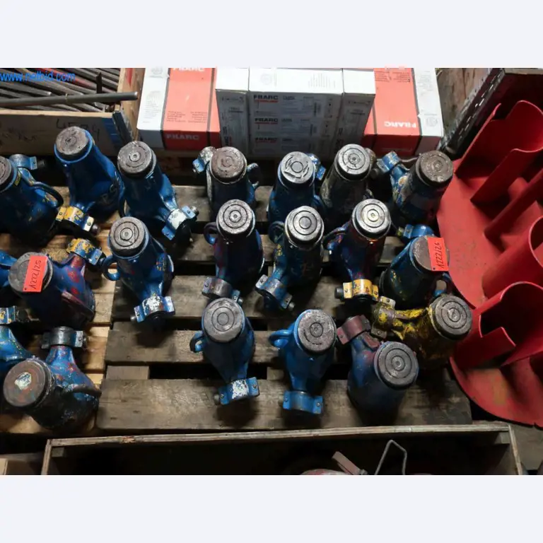 Machinery and equipment of Pella Sietas GmbH-1