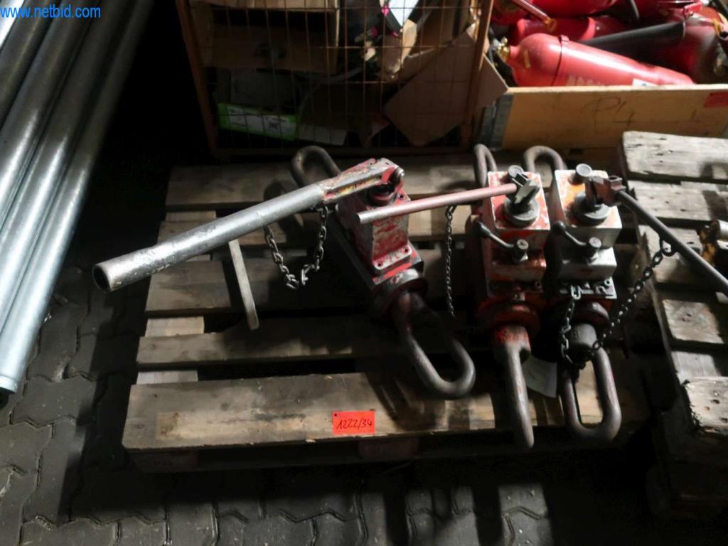 Stroje a systémy od společnosti Pella Sietas GmbH-1