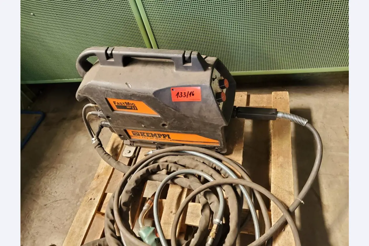 Máquinas e sistemas da Pella Sietas GmbH-1