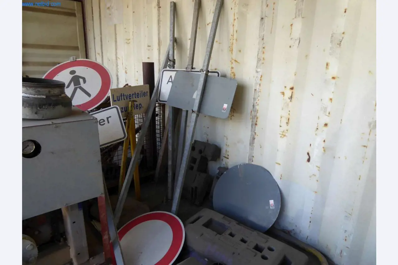 Maschinen und Anlagen der Pella Sietas GmbH-2