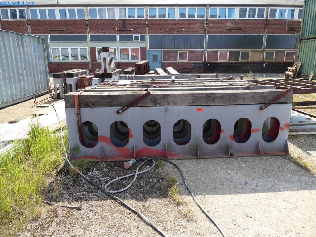 Maschinen und Anlagen der Pella Sietas GmbH-3