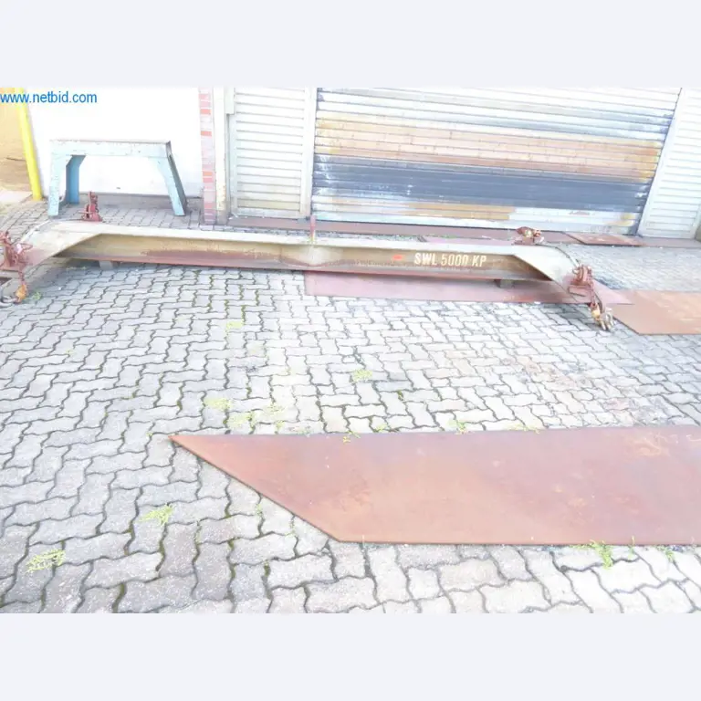 Stroji in sistemi podjetja Pella Sietas GmbH-1