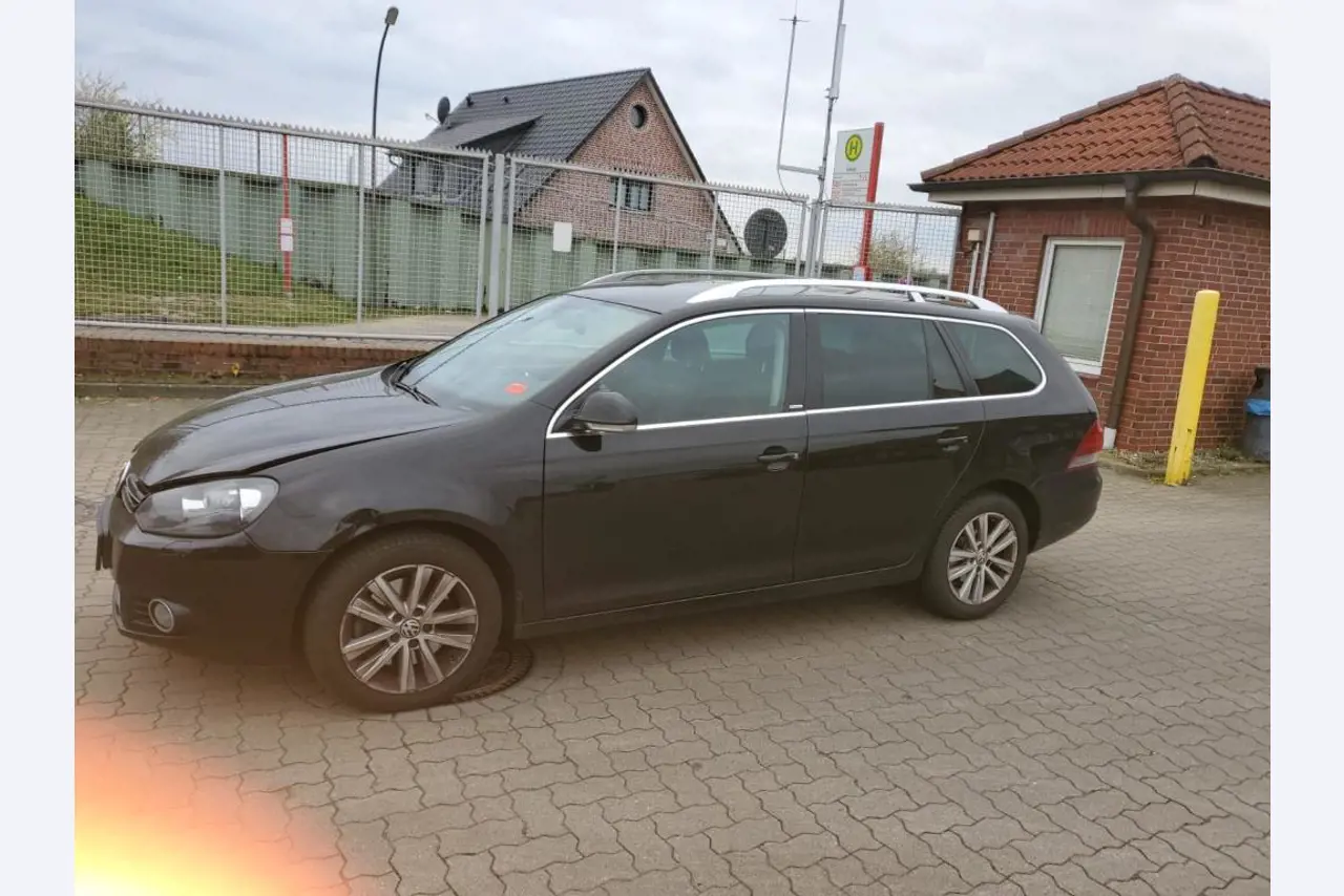 Stroje a systémy od společnosti Pella Sietas GmbH-1