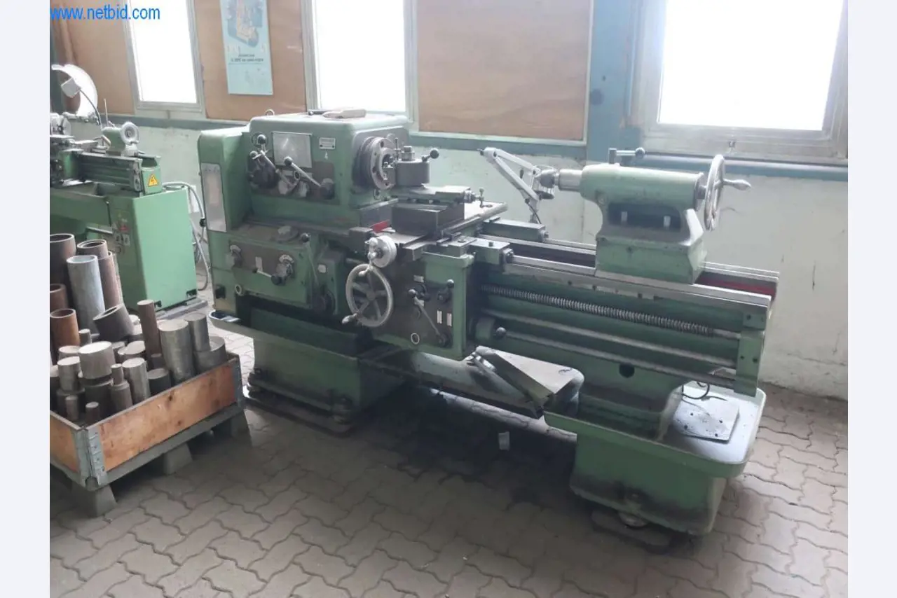 Máquinas e sistemas da Pella Sietas GmbH-1