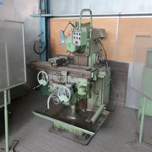 Universal milling machine (1) Shizuoka Machine Tools Horizontal-Fräsmaschine SP-CH