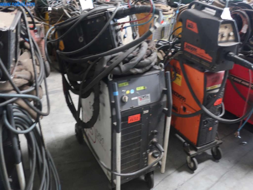 Stroji in sistemi podjetja Pella Sietas GmbH-1