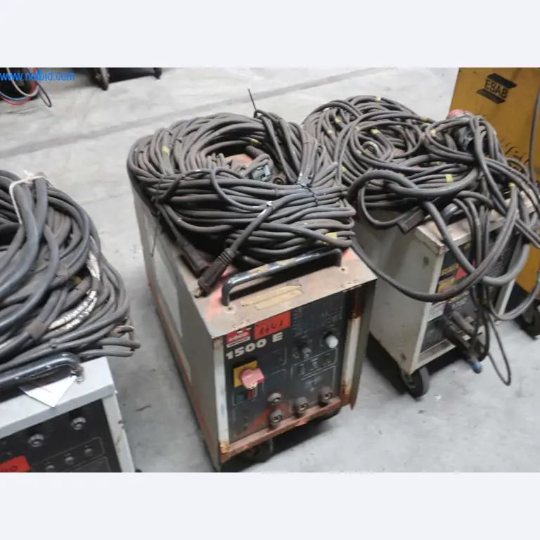 Stroji in sistemi podjetja Pella Sietas GmbH-1