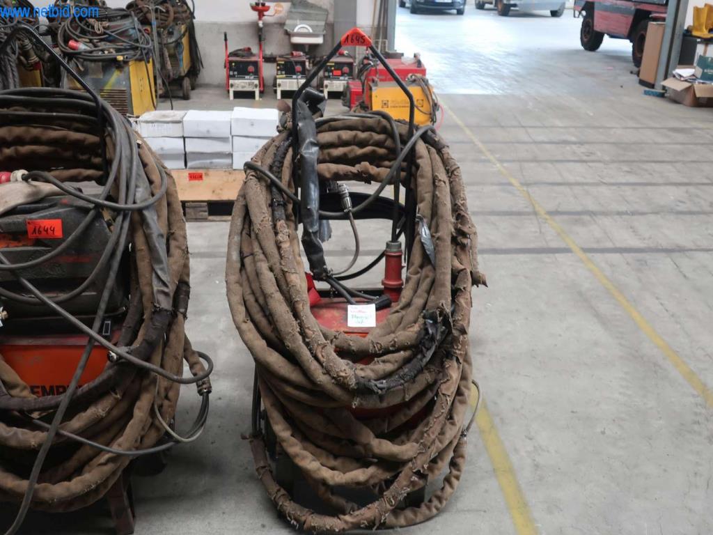 Stroji in sistemi podjetja Pella Sietas GmbH-1