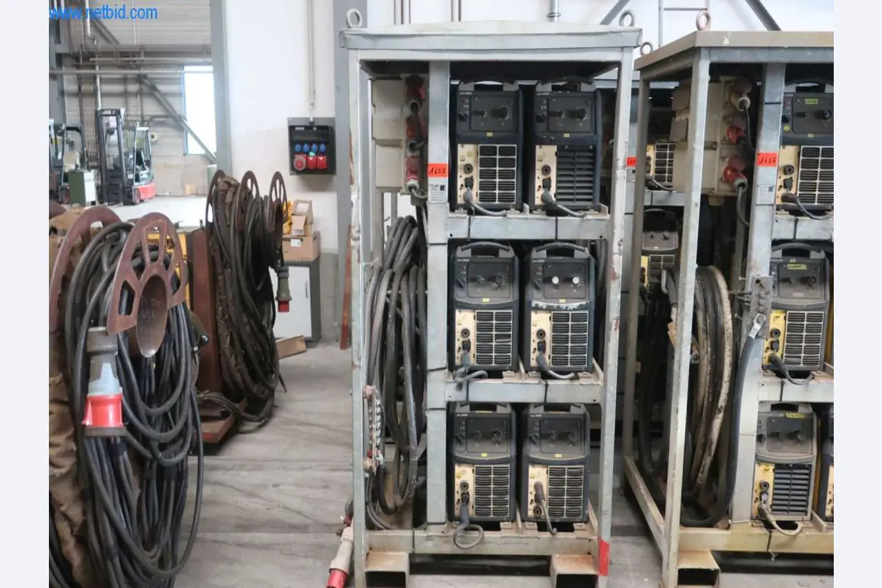 Stroji in sistemi podjetja Pella Sietas GmbH-1