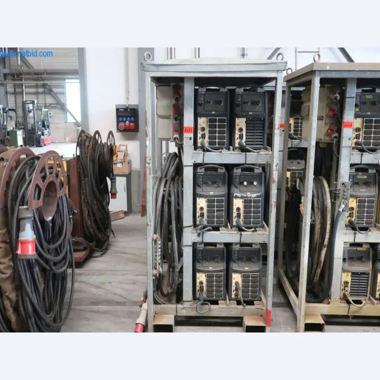 Stroji in sistemi podjetja Pella Sietas GmbH-1