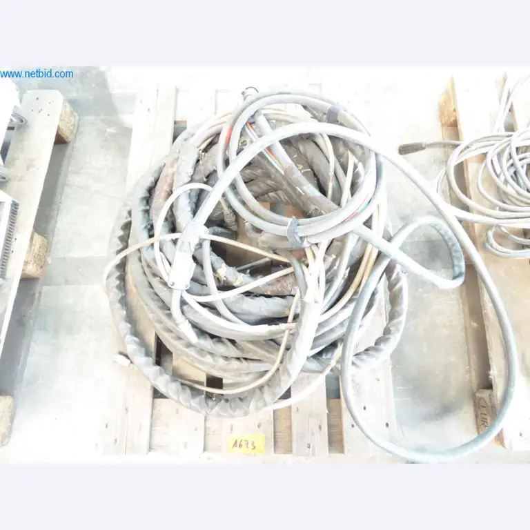 Máquinas y sistemas de Pella Sietas GmbH-1