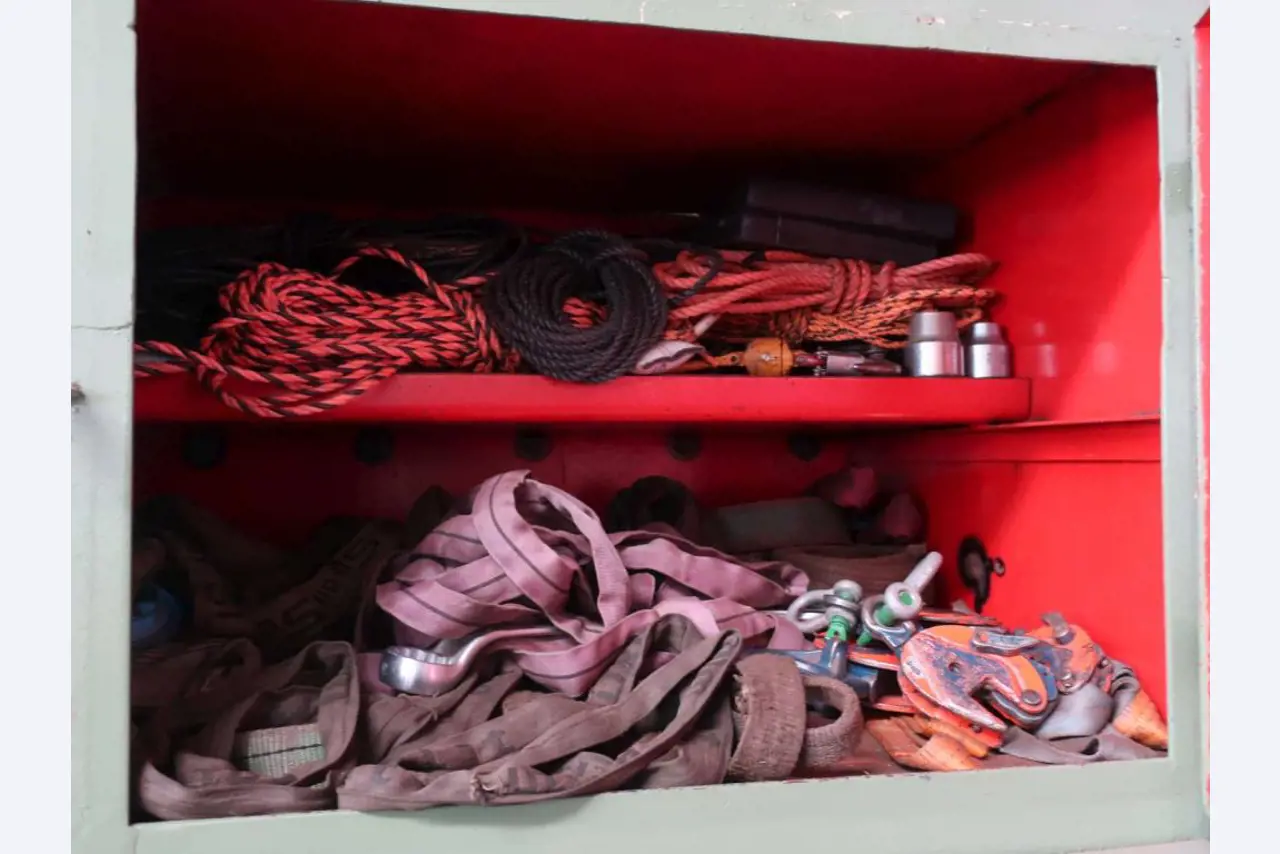 Máquinas e sistemas da Pella Sietas GmbH-5