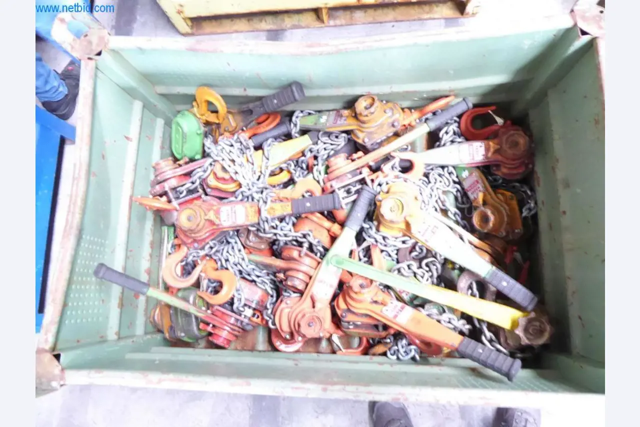 Máquinas y sistemas de Pella Sietas GmbH-1