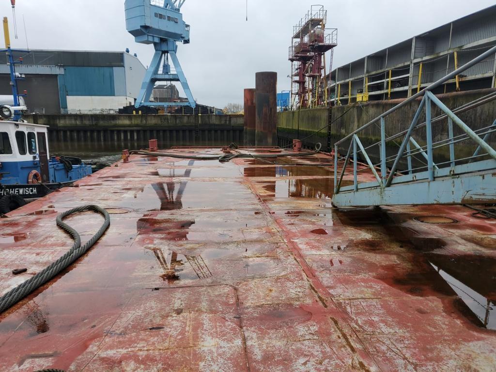 Maschinen und Anlagen der Pella Sietas GmbH-4