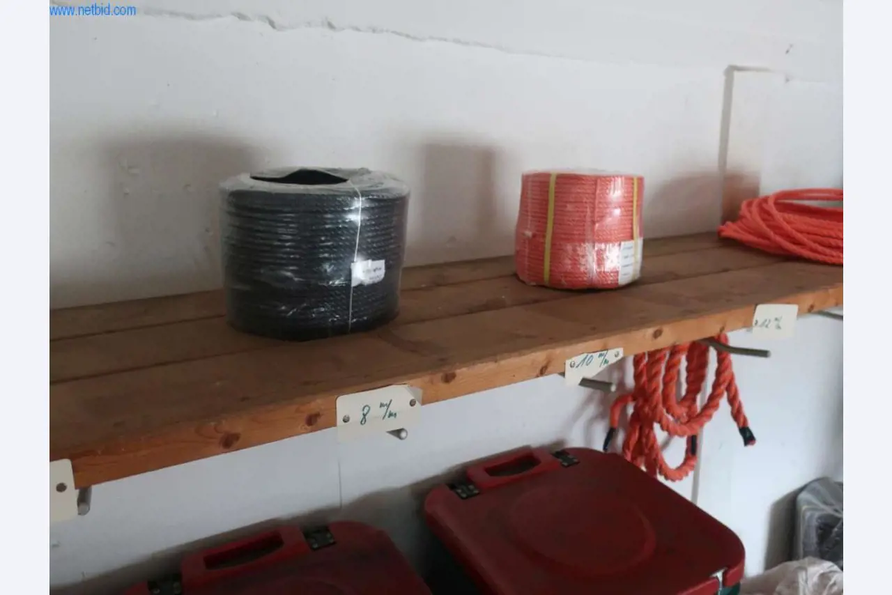 Máquinas e sistemas da Pella Sietas GmbH-10