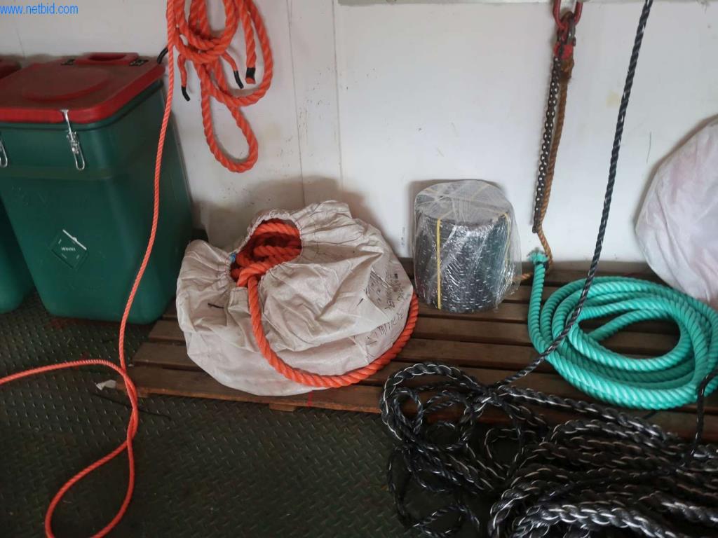 Maschinen und Anlagen der Pella Sietas GmbH-13