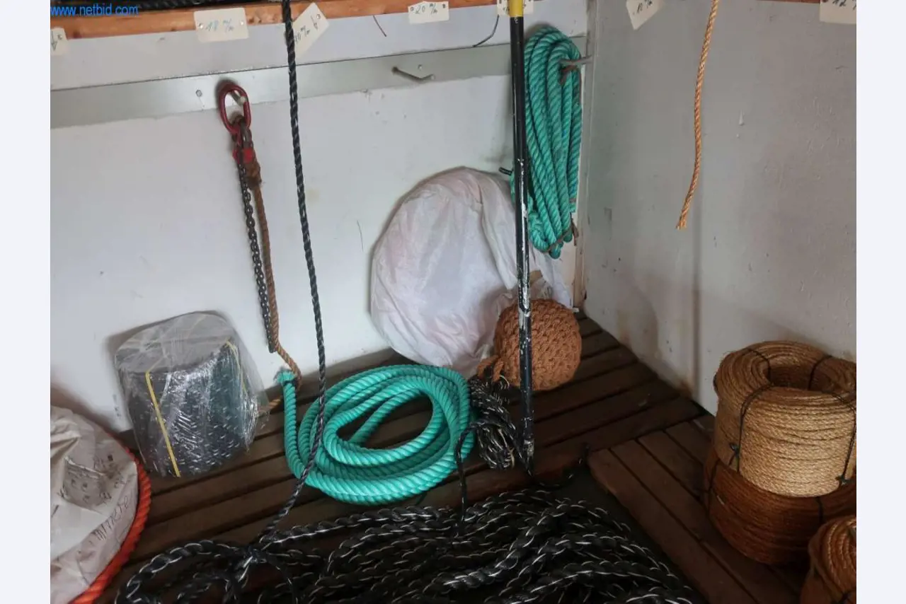 Máquinas e sistemas da Pella Sietas GmbH-15