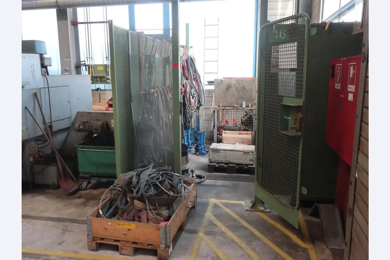 Máquinas e sistemas da Pella Sietas GmbH-1