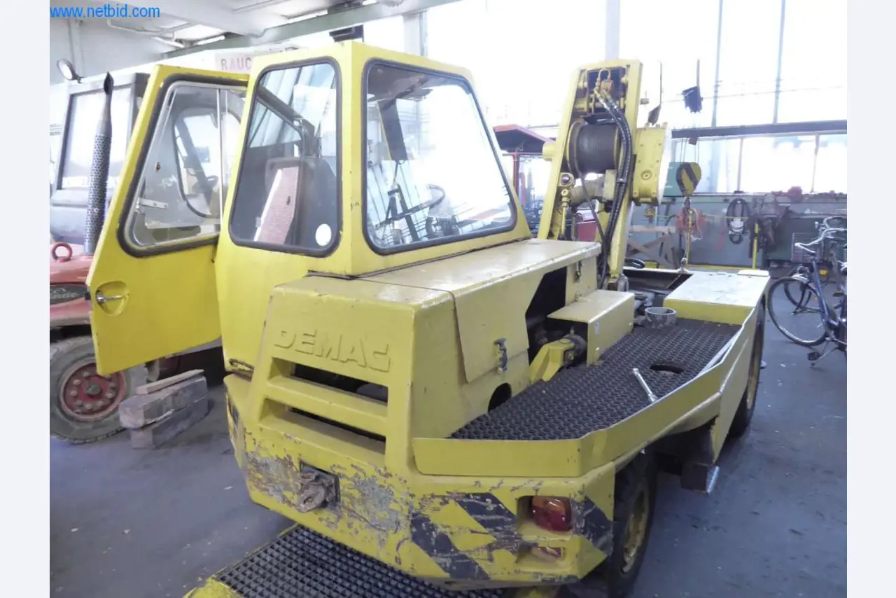 Stroji in sistemi podjetja Pella Sietas GmbH-8