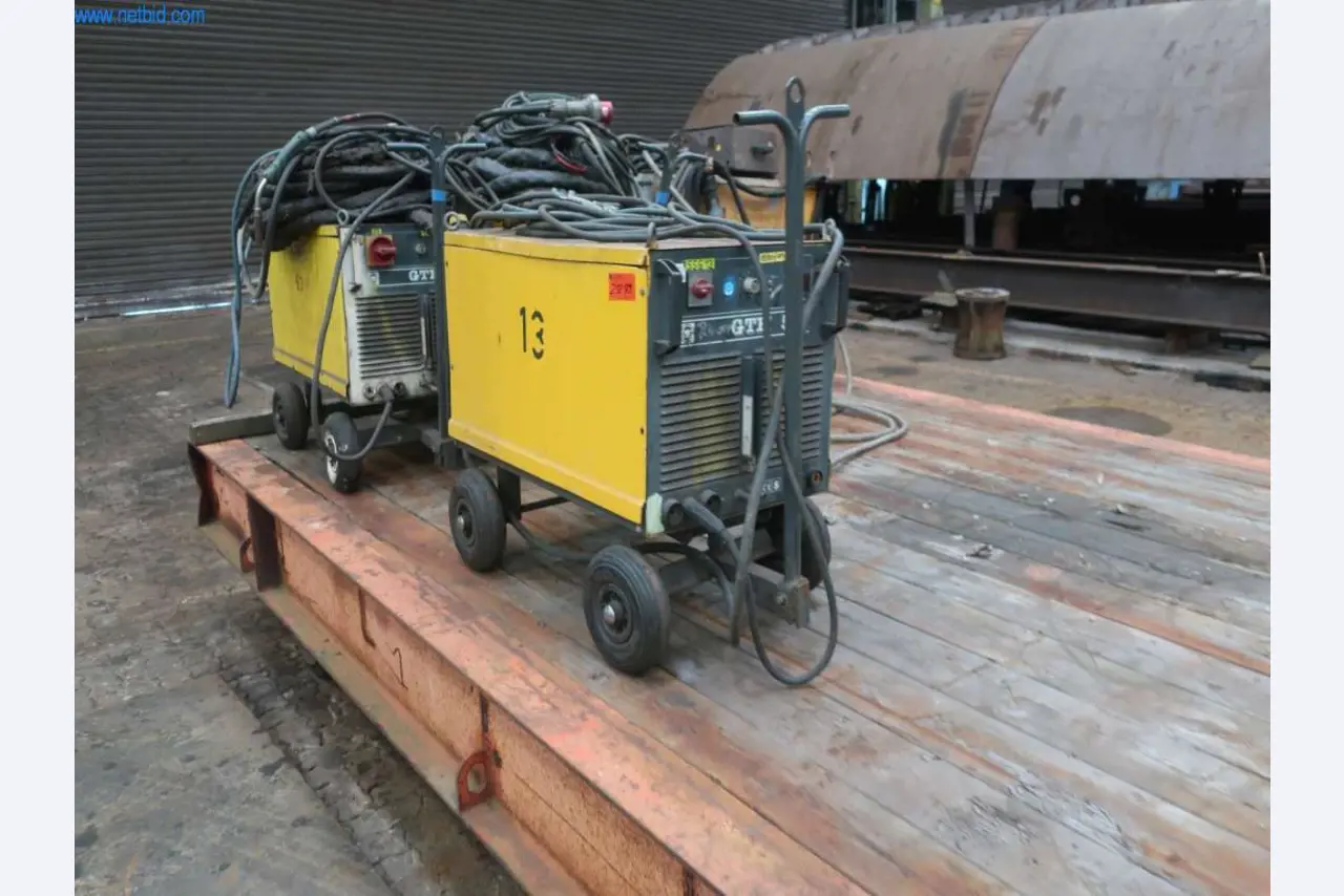 Máquinas y sistemas de Pella Sietas GmbH-1