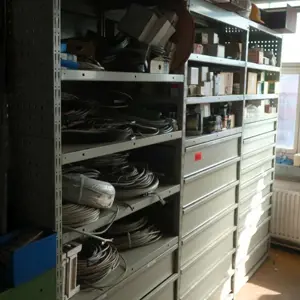 3 lfm. Workshop storage shelving - later release