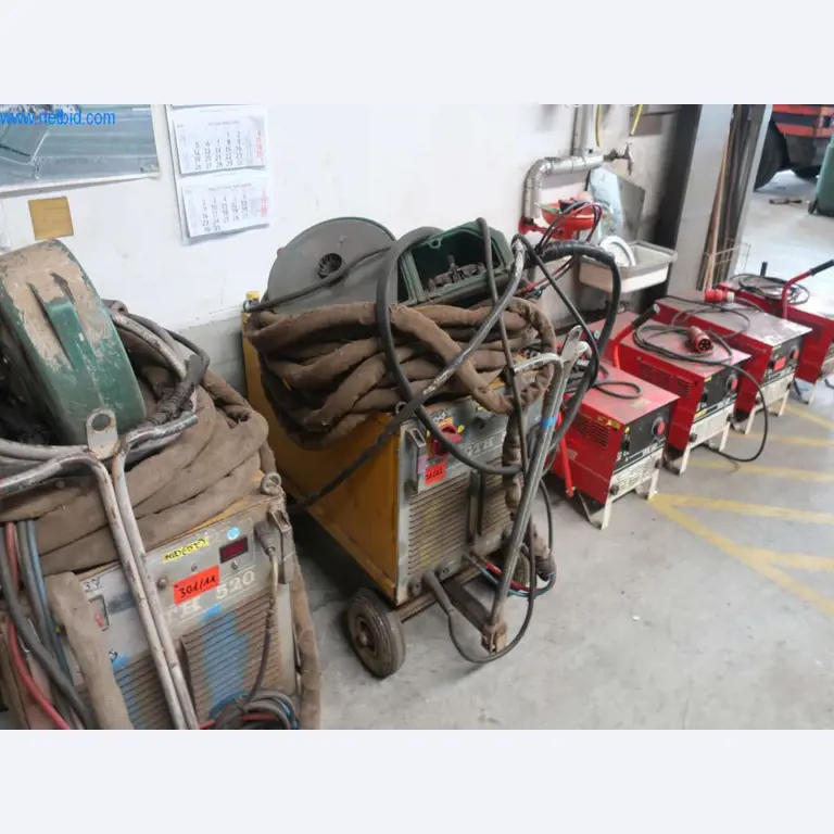 Stroji in sistemi podjetja Pella Sietas GmbH-1