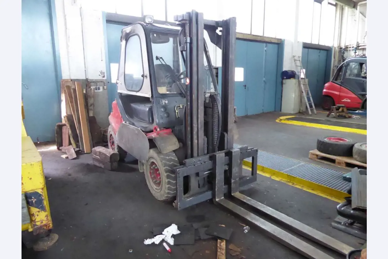 Máquinas e sistemas da Pella Sietas GmbH-1