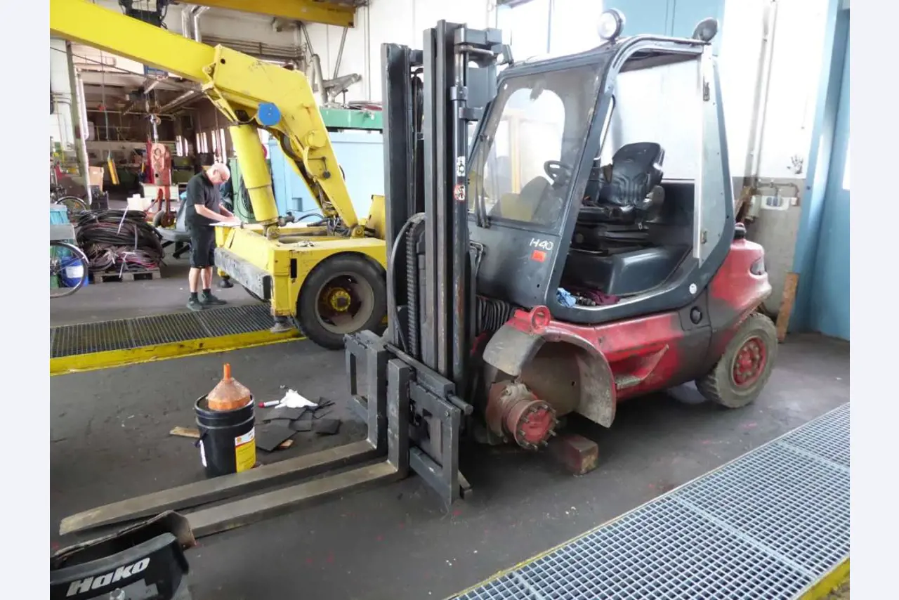 Máquinas e sistemas da Pella Sietas GmbH-2