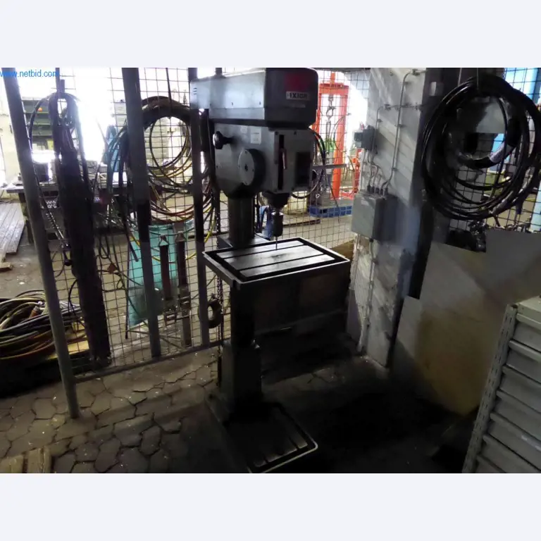 Máquinas e sistemas da Pella Sietas GmbH-1