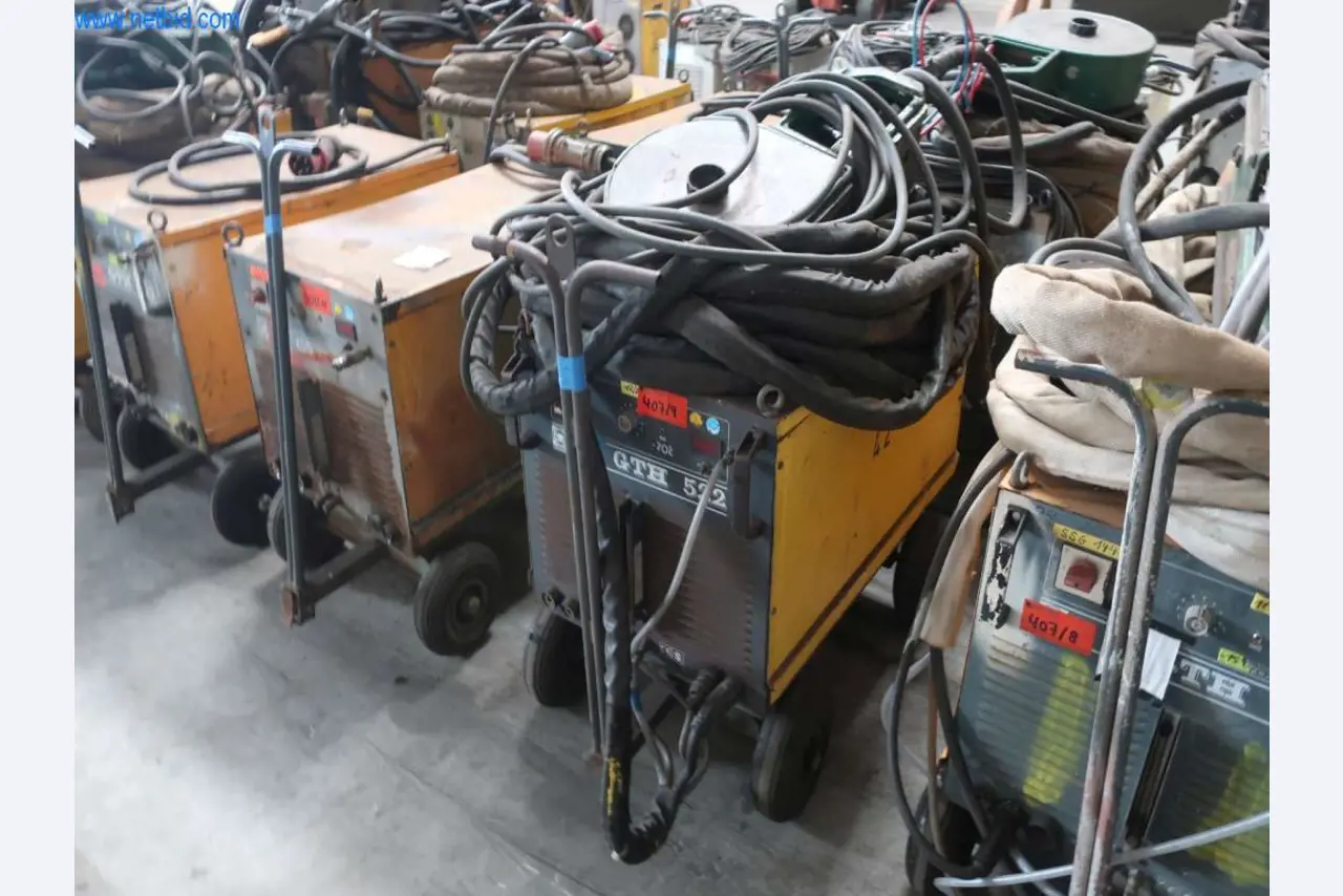 Stroji in sistemi podjetja Pella Sietas GmbH-1