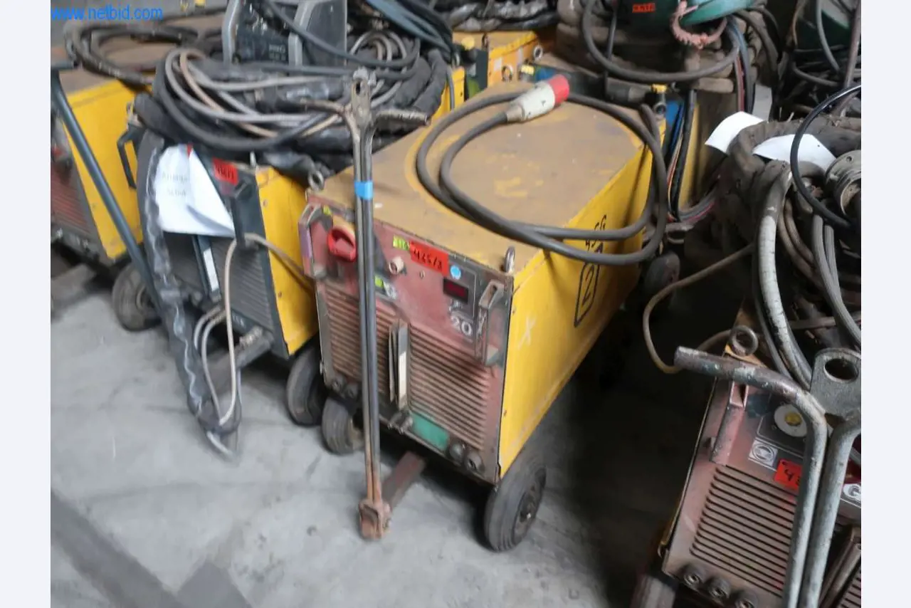 Stroji in sistemi podjetja Pella Sietas GmbH-1