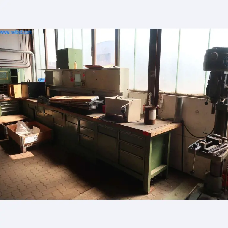 Máquinas e sistemas da Pella Sietas GmbH-1