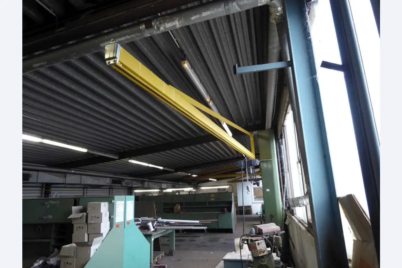 Máquinas y sistemas de Pella Sietas GmbH-1