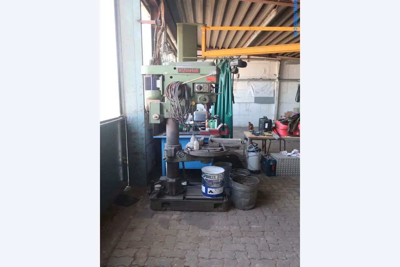 Máquinas y sistemas de Pella Sietas GmbH-1