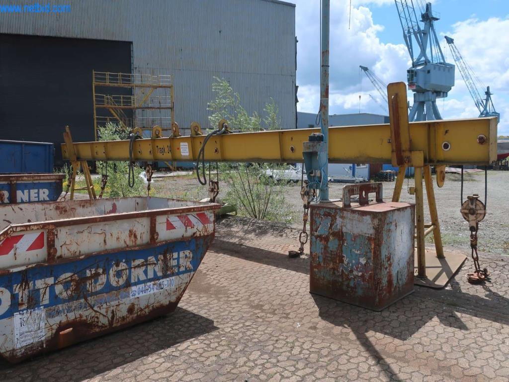 Stroji in sistemi podjetja Pella Sietas GmbH-1